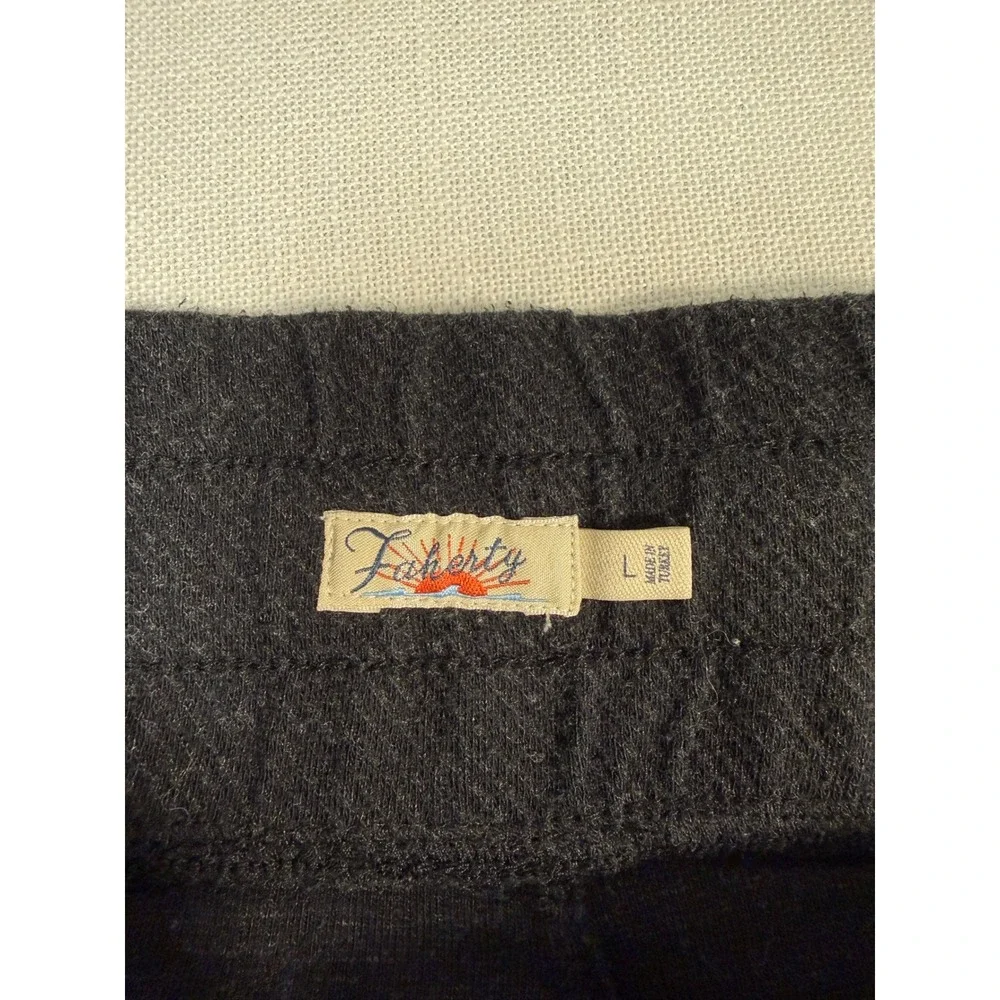Faherty women's Navy Knit Jogger Pants Textured Drawstring Sweatpants Size L